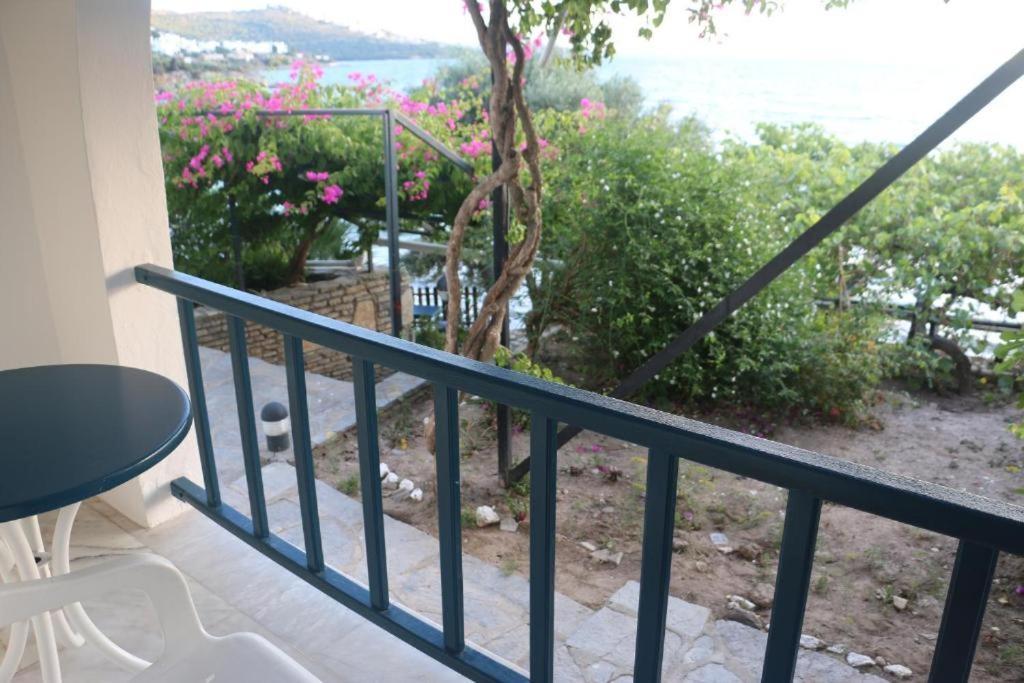Urga Butik Otel & Restaurant Gulluk Exterior photo